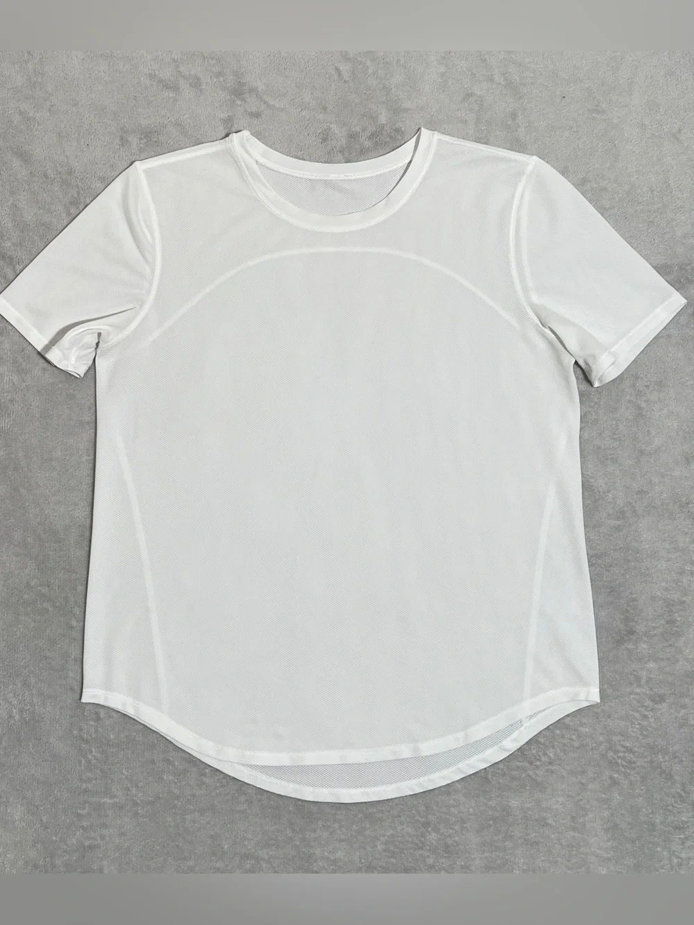 Lululemon High-Neck Running and Training short sleeve T-Shirt size S-M